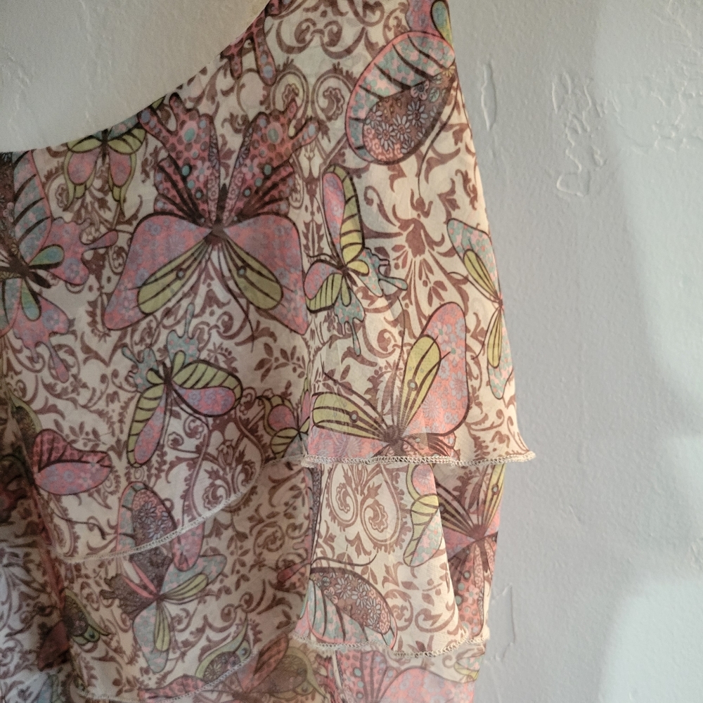 Sheer Ruffled Tank Top - Picture 4 of 6